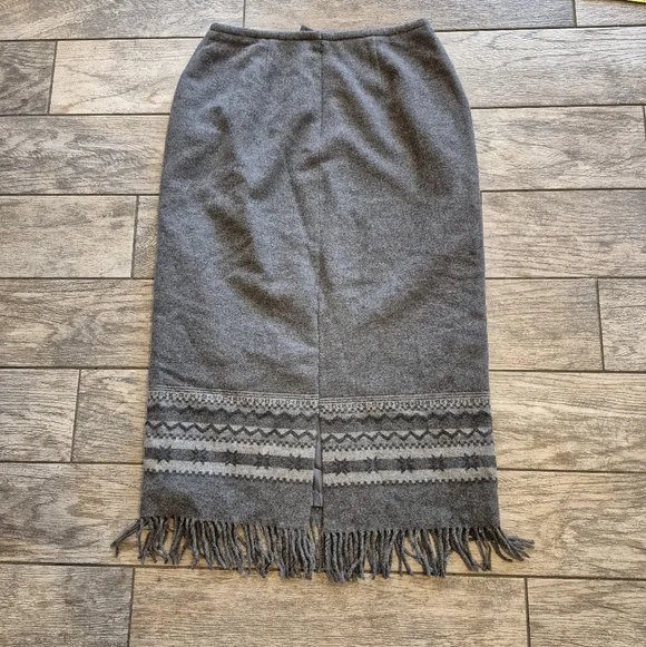 Talbots Vintage Wool Blend Fringe Skirt Fair Isle Nordic Gray Midi Size 14 - Picture 6 of 6